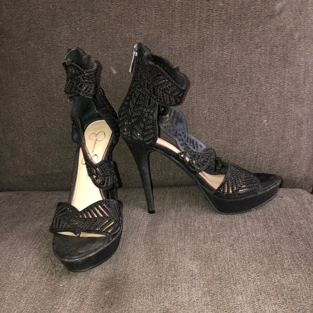 Jessica Simpson Bonilynn black heels.
